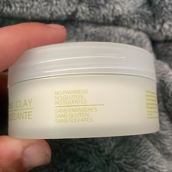 Verb sculpting clay, flexible, hold plus subtle shine 2 fluid ounces brand new! - Picture 3 of 6